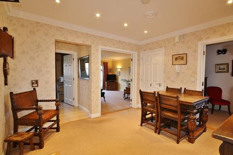 2 bedroom apartment for sale, Charter Place, Witney, OX28
