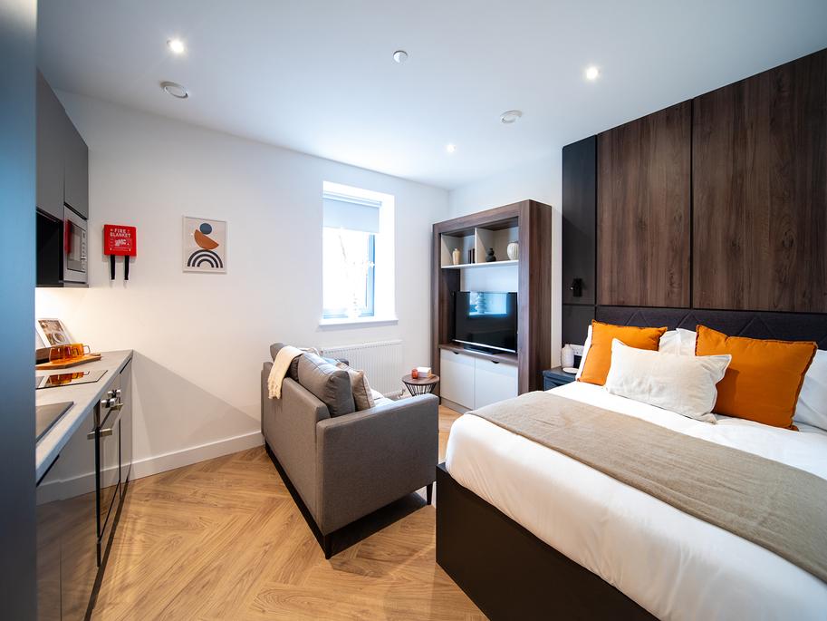Apartment in Leeds - More