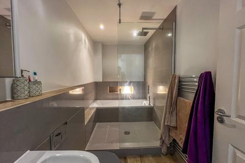 69 Burlington Road, Portishead, Bristol, BS20 7BQ