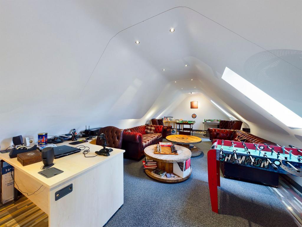 Games room / home office