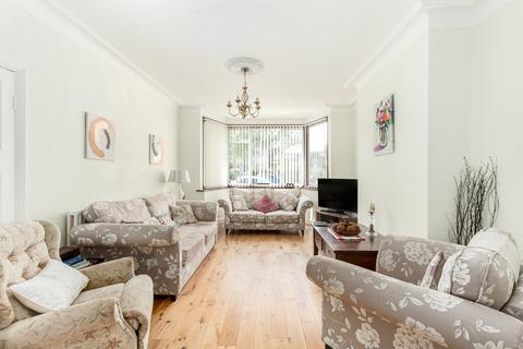 3 bedroom semi-detached house for sale, Hendale Avenue, London NW4