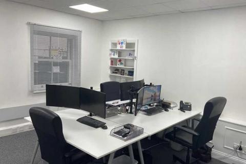 Office to rent, High Street, Slough