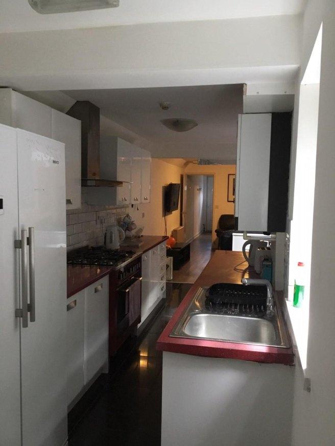 Teignmouth-road-b29-7ay-953962
