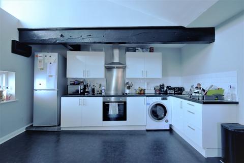2 bedroom flat to rent, Charlotte Street, Hull, HU1