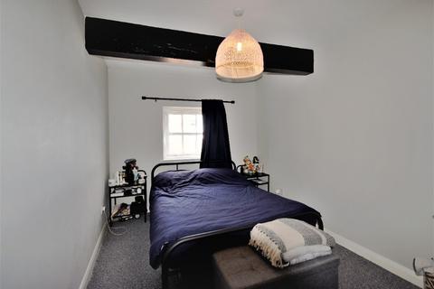 2 bedroom flat to rent, Charlotte Street, Hull, HU1