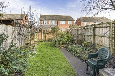 19 Dearlove Close, Abingdon, OX14 1LP