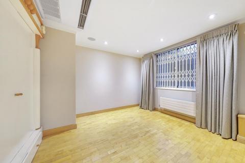 3 bedroom apartment to rent, Imperial Court,  St Johns Wood,  NW8