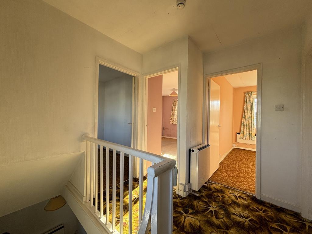 Coronation Drive In need of modernisation 3 bed semidetached house