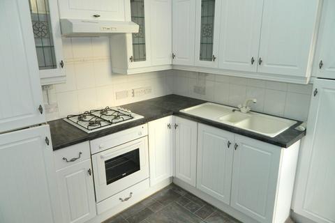 2 bedroom flat to rent, Mackintosh Place, Roath,