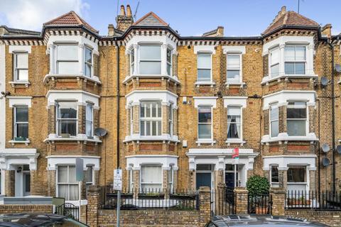 2 bedroom flat for sale, Warriner Gardens, Battersea