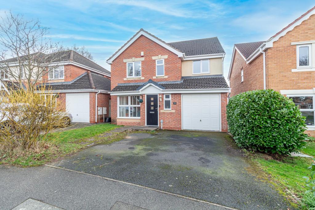 Penshurst Road, Bromsgrove, B60 2SL 4 bed detached house for sale £