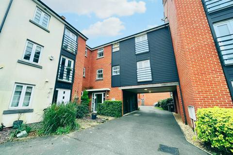 11 Barrington Drive, Basingstoke, RG24 9RS