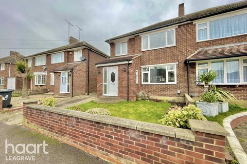 18 Alpine Way, Luton, LU3 3HF