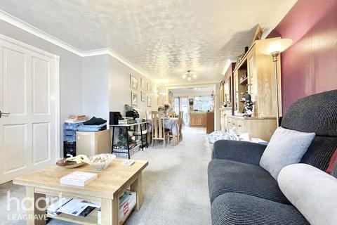 18 Alpine Way, Luton, LU3 3HF