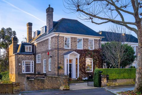 6 bedroom detached house for sale, Hamilton Terrace, London, NW8