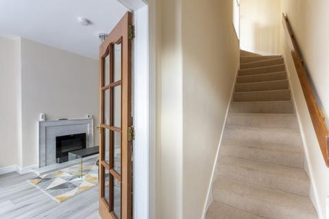 2 bedroom semi-detached house to rent - 2565L – McDonald Road, Edinburgh, EH7 4NW