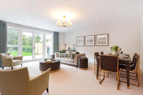 4 bedroom terraced house for sale, Winkfield Manor, Forest Road, Ascot, SL5