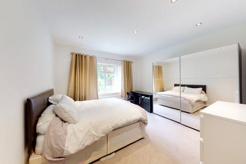 3 bedroom flat to rent, Finchley Road, Golders Green, NW11