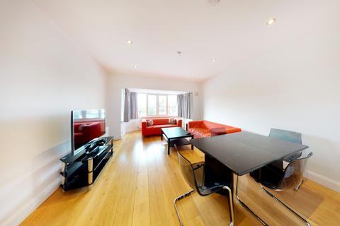 3 bedroom flat to rent, Finchley Road, Golders Green, NW11
