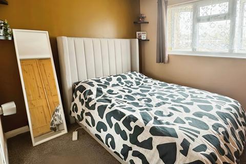 8 Alfred Close, Chatham, ME4 5EE