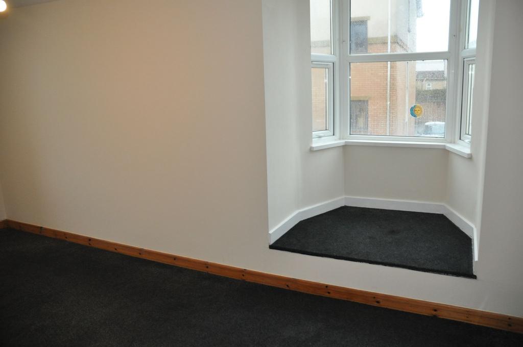 Fairfield House, Kings Road, Holyhead, LL65 1 bed apartment to rent £