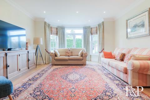 2 bedroom ground floor flat to rent, Drift Road, Winkfield, Windsor, Berkshire, SL4