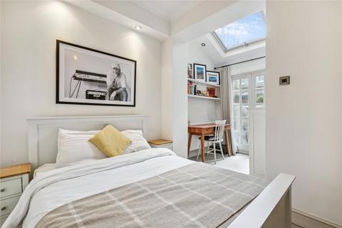 2 bedroom apartment to rent, Trent Road, London, SW2