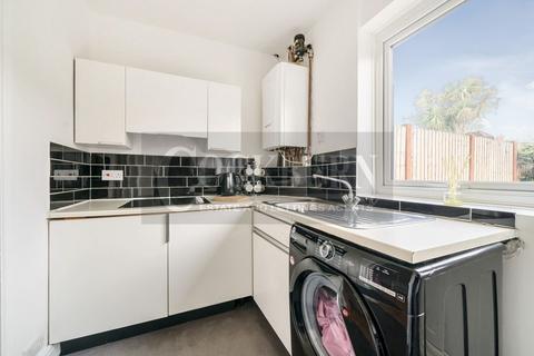 11 Caithness Gardens, Sidcup, DA15 8HS
