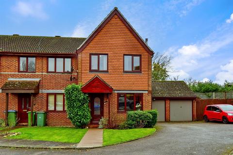 3 bedroom end of terrace house for sale, Oakapple Close, Cowfold, Horsham, West Sussex