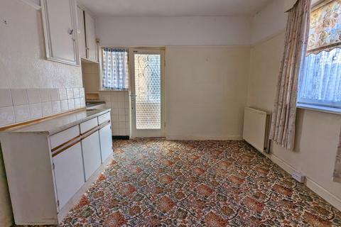3 Crawshaw Grove, Sheffield, S8 7EA