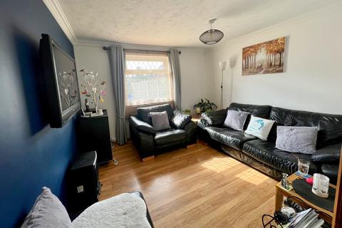 87 Dyche Road, Sheffield, S8 8DR