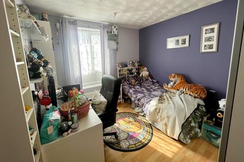 87 Dyche Road, Sheffield, S8 8DR