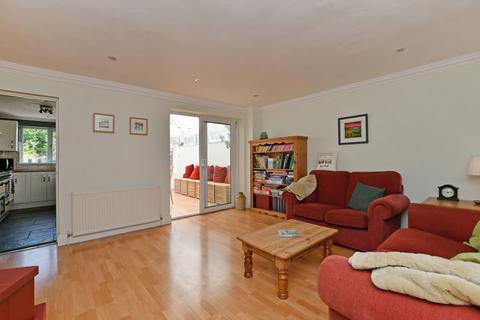 16c Meadow View Road, Sheffield, S8 7TP
