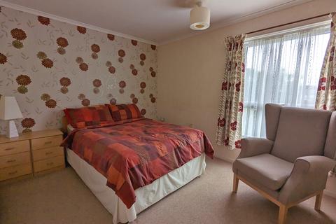 3 Hazlebarrow Crescent, Sheffield, S8 8AN