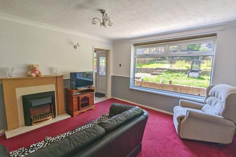 28 Fraser Drive, Sheffield, S8 0JG