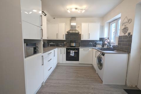 66 Batemoor Road, Sheffield, S8 8BX