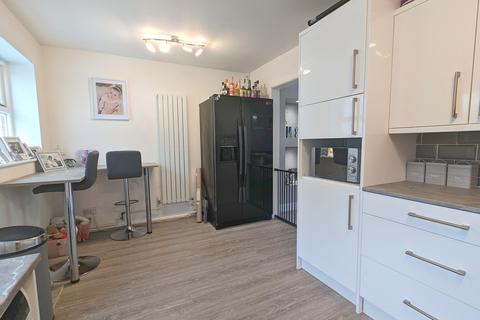 66 Batemoor Road, Sheffield, S8 8BX