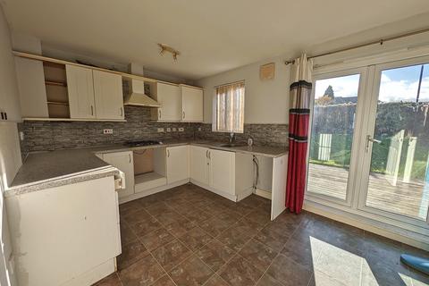 3 bedroom end of terrace house for sale, Raynald Road, Manor, S2 1PR