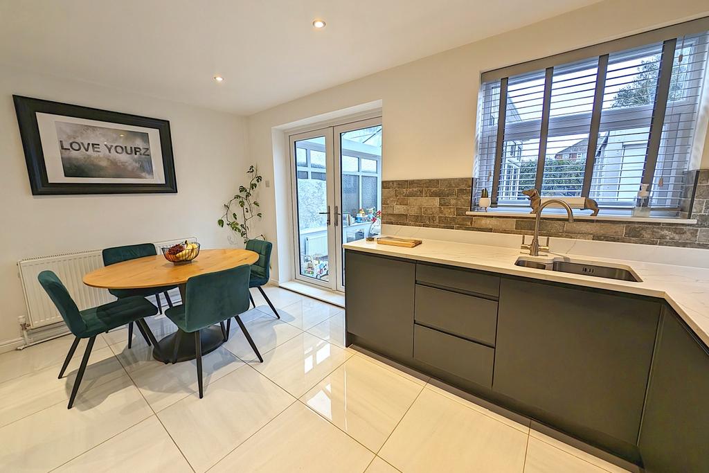 Dining Kitchen