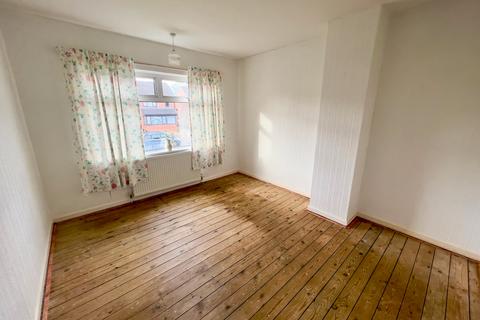 22 Lamb Hill Close, Sheffield, S13 8FU