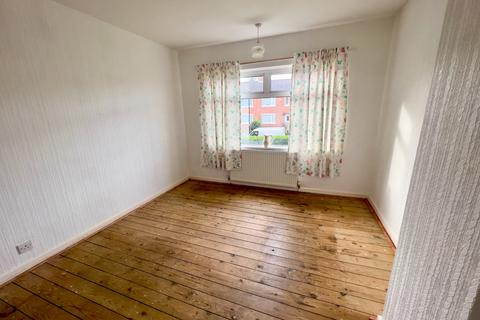 22 Lamb Hill Close, Sheffield, S13 8FU