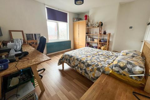 121 Burcot Road, Sheffield, S8 9FF