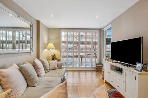 Malthouse Court, High Street, Brentford, Middlesex
