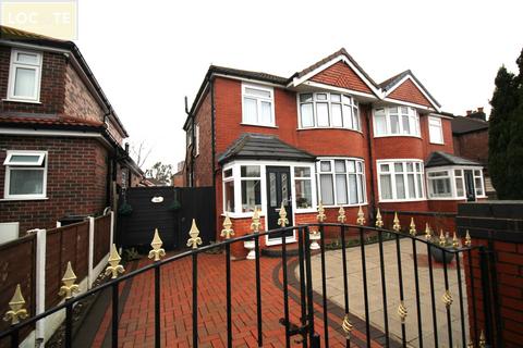3 bedroom semi-detached house for sale - Norwich Road Stretford