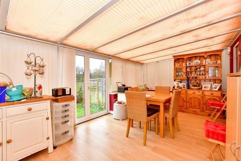 7 Cherry Grove, Tonbridge, TN10 4NA