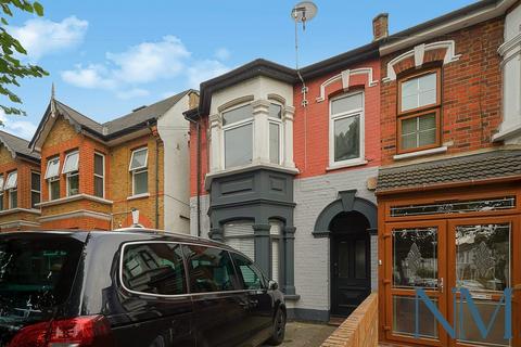 undefined, Plaistow E13