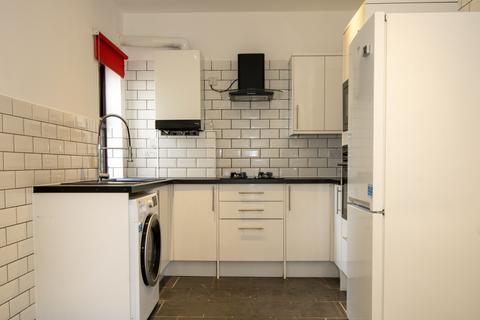 1 bedroom flat for sale - Bowers Place, Crawley Down RH10