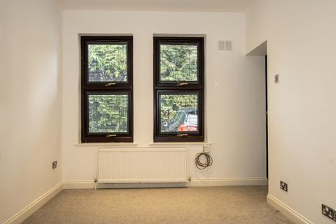 1 bedroom flat for sale, Bowers Place, Crawley Down RH10
