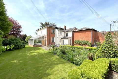 4 bedroom detached house for sale, Ledbury HR8