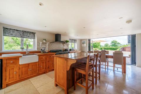 4 bedroom detached house for sale, Hereford HR4